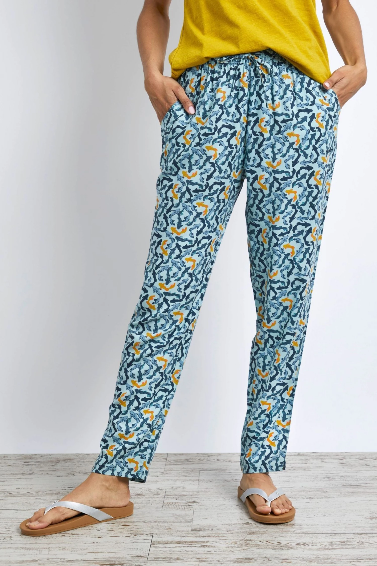 Weird Fish Green Tinto Ecovero™ Printed Trousers 1 Weird Fish Green Tinto Ecovero™ Printed Trousers