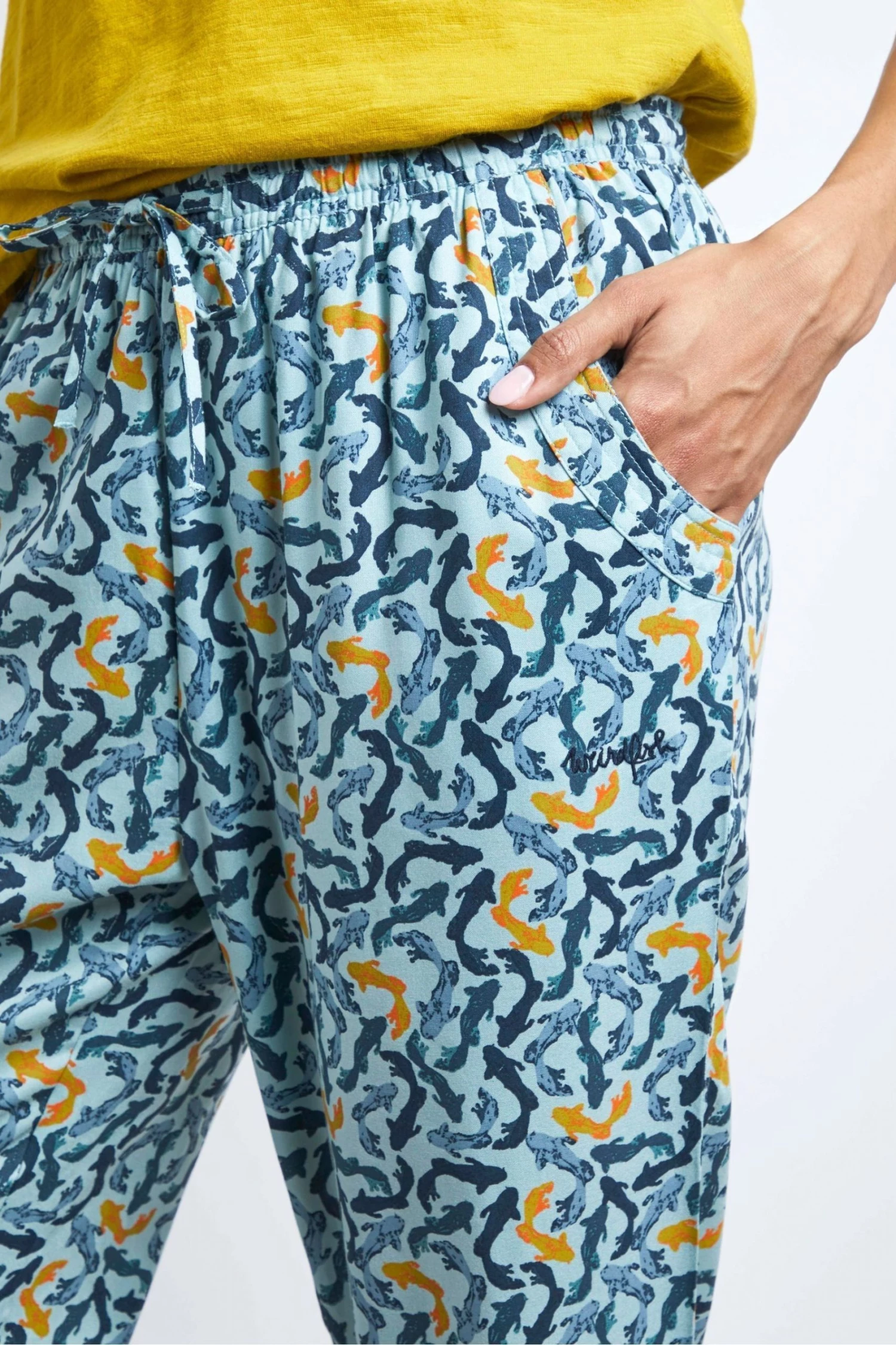 Weird Fish Green Tinto Ecovero™ Printed Trousers 4 Weird Fish Green Tinto Ecovero™ Printed Trousers - Image 4