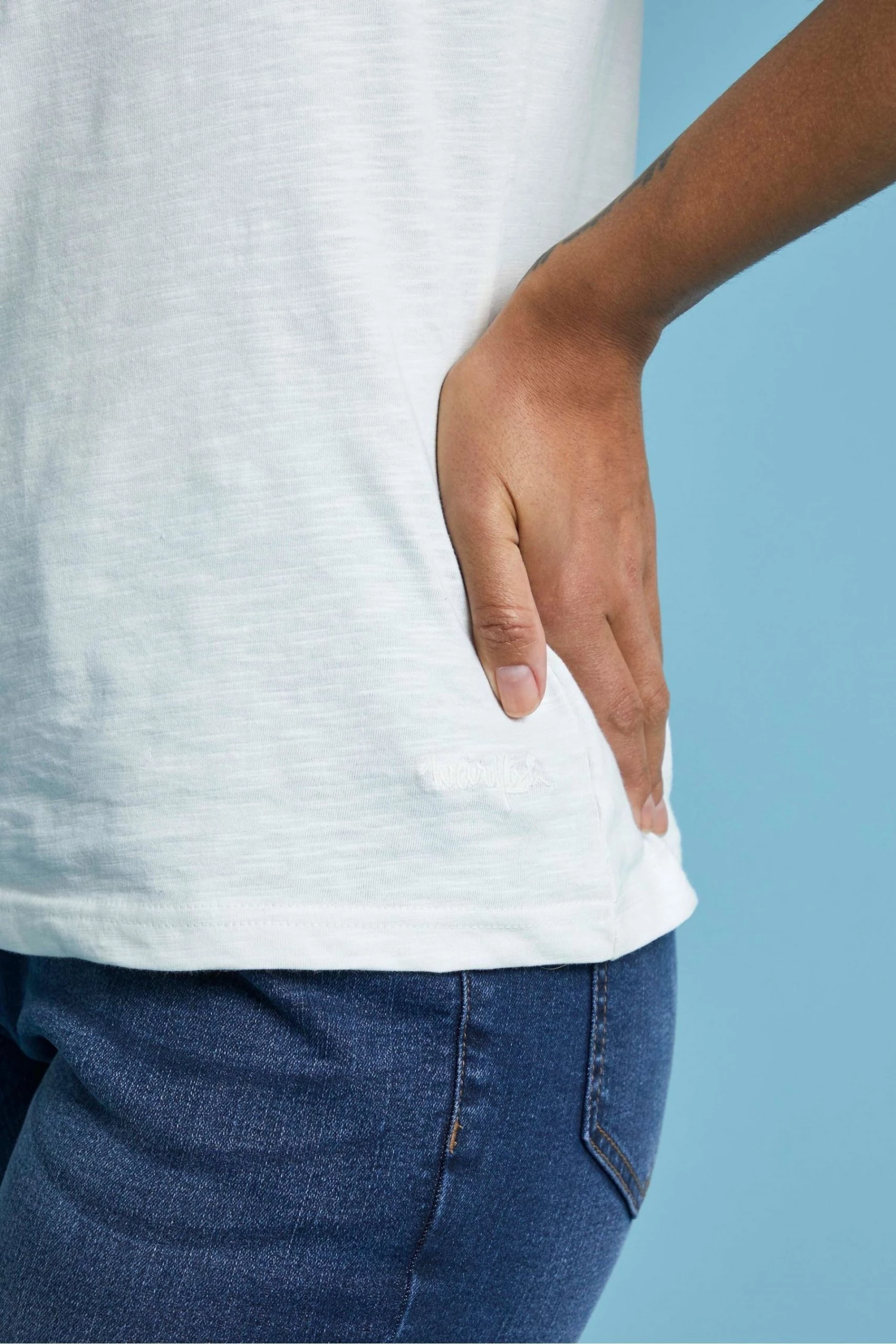 Weird Fish Cream Trinity Organic Cotton Short Sleeve T-Shirt 3 Weird Fish Cream Trinity Organic Cotton Short Sleeve T-Shirt - Image 3