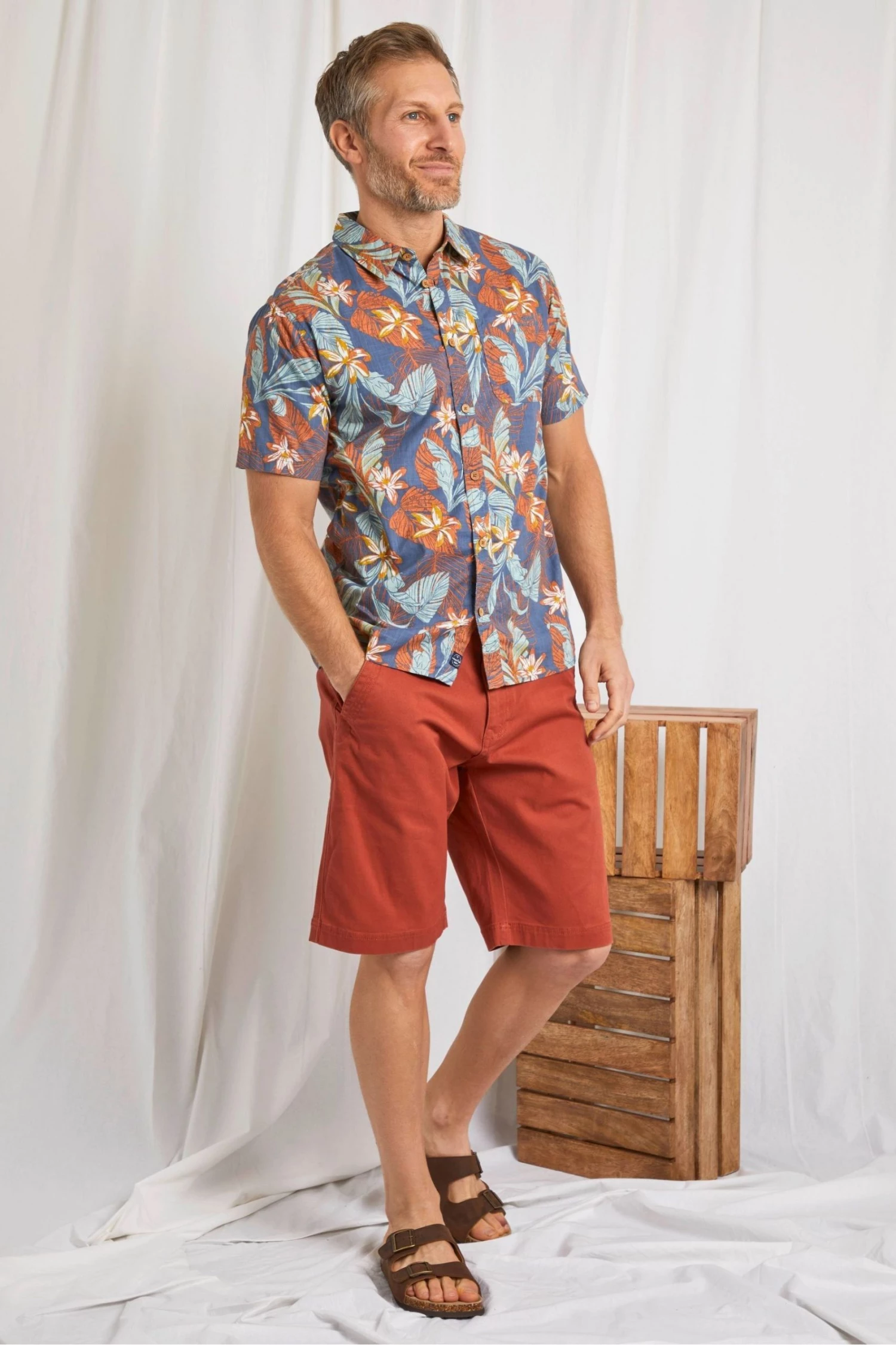 Weird Fish Blue Rainas Organic Cotton Short Sleeve Resort Shirt 3 Weird Fish Blue Rainas Organic Cotton Short Sleeve Resort Shirt - Image 3