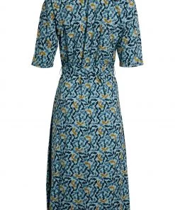 Weird Fish Green Milli EcoVero™ Printed Midi Dress 8 Weird Fish Green Milli EcoVero™ Printed Midi Dress -Weird Fish Sales unnamed file 578 scaled